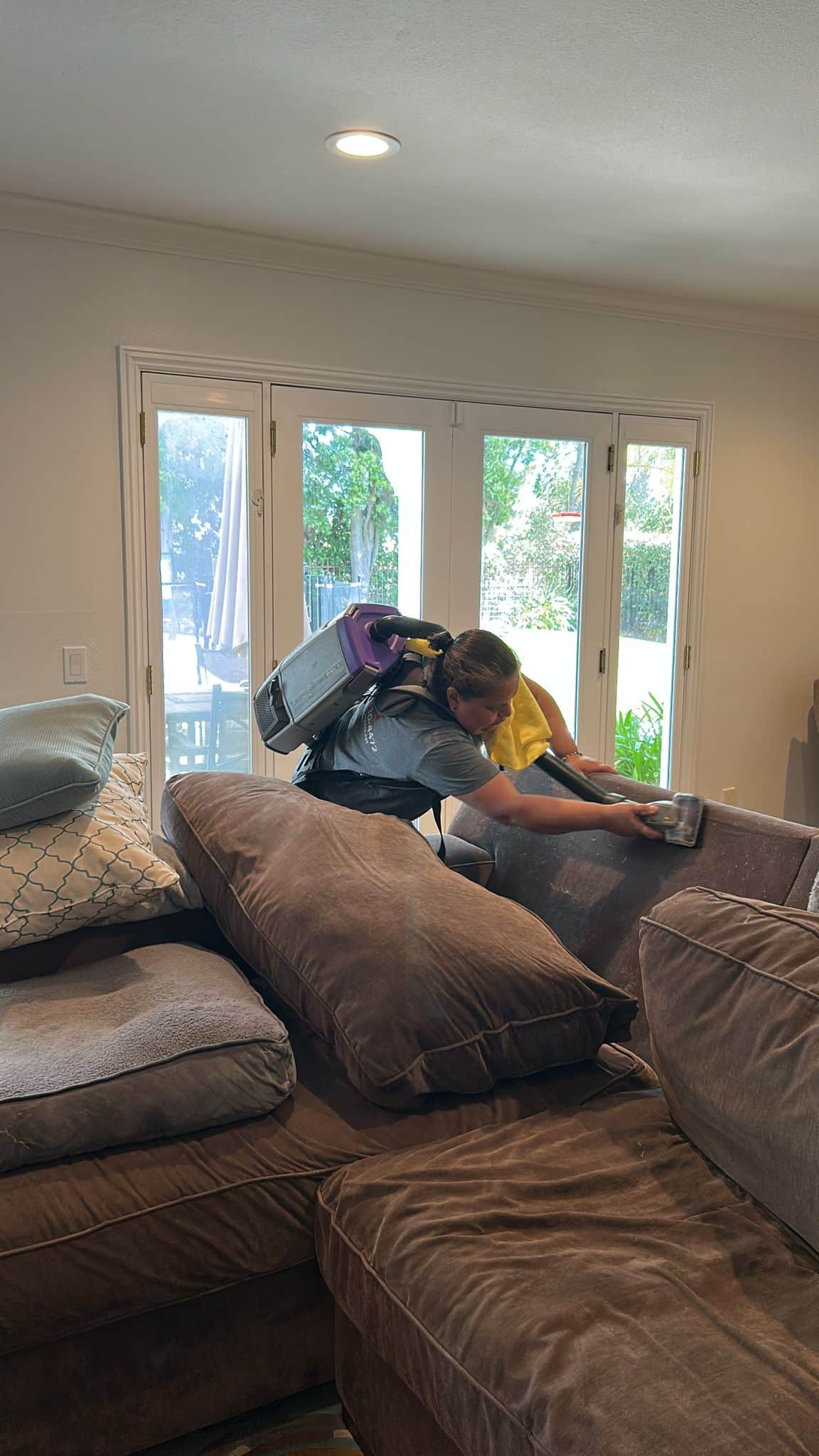Housekeeper - Los Angeles