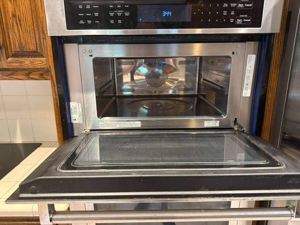Detail-focused appliance cleaning